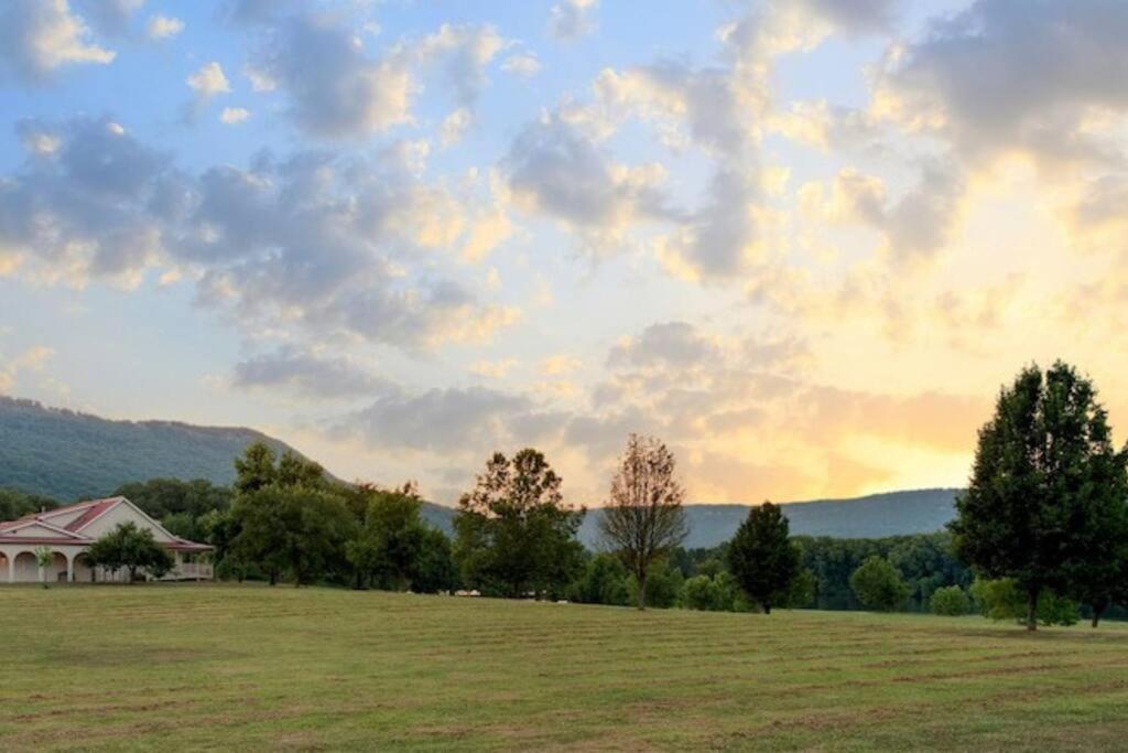 Little River Guest House At Tennessee Riverplace Chattanooga Exterior photo
