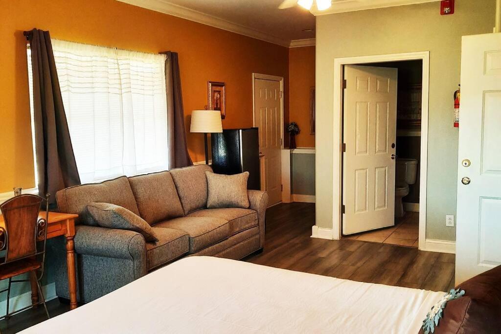 Little River Guest House At Tennessee Riverplace Chattanooga Exterior photo